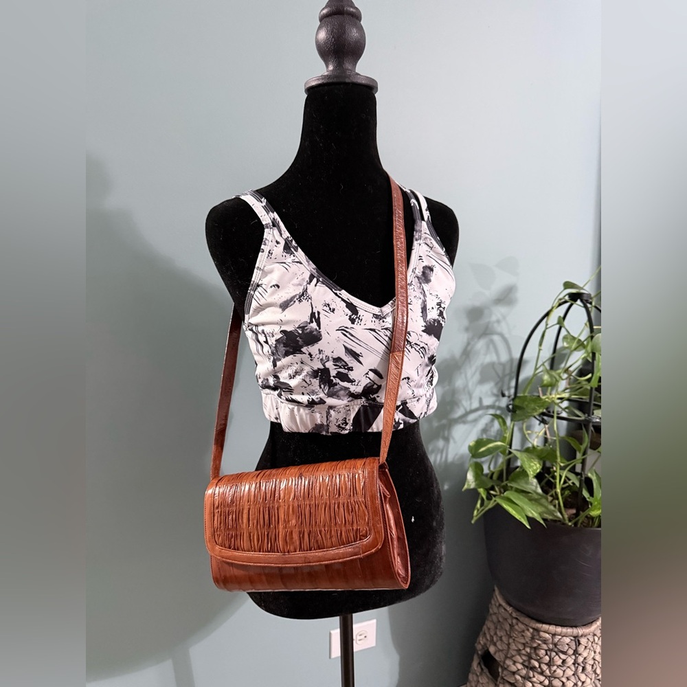 Vintage Brown Leather Crossbody / Shoulder Purse eelskin